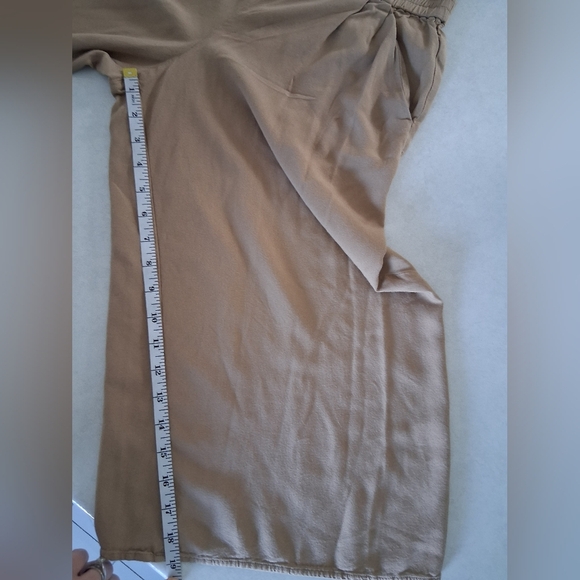 Sunday Best (Aritzia)/ Tan Sullivan Palazzo Capri Pants/ Size US XS - Picture 10 of 13